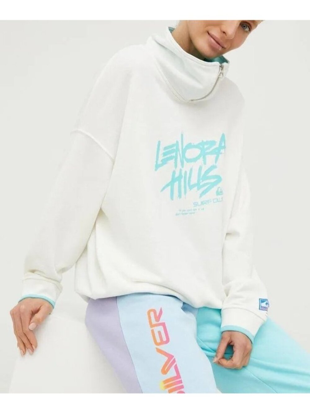 Stranger Things x Quiksilver Lenora Hills Surf Club White Half-Zip Sweatshirt M - Picture 3 of 8